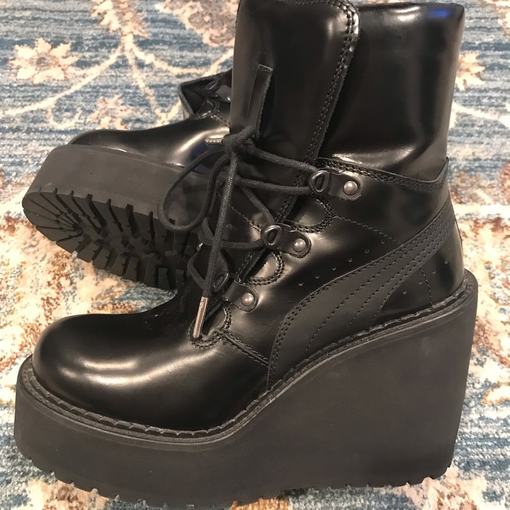 Fenty by Rihanna Sneaker Boot Wedge